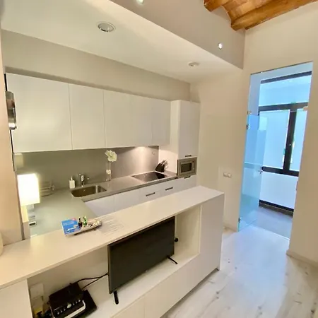 True Design In Heart Of Noble Bcn Barselona